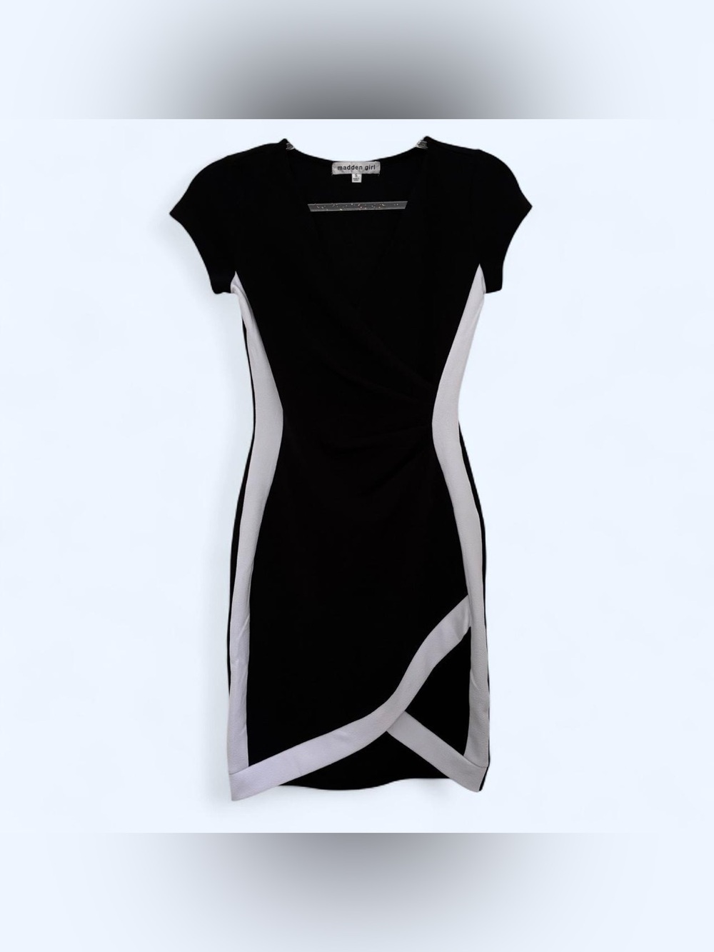 NWT Madden Girl Black and White Sheath Dress